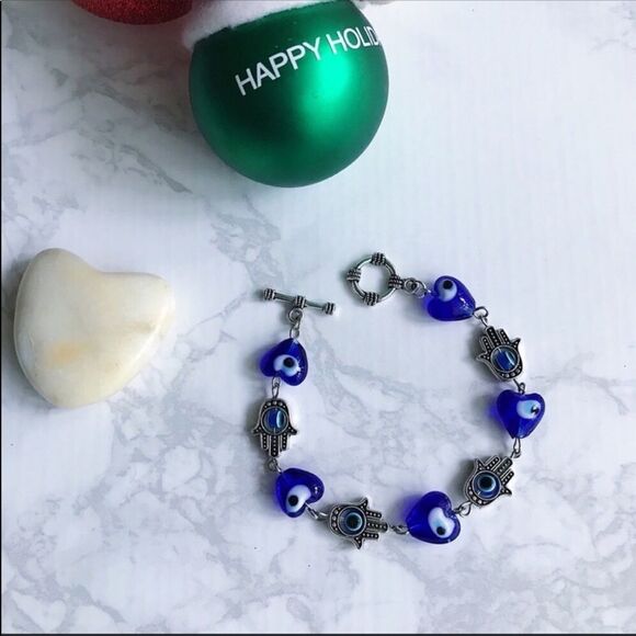 Evil Eye Hamsa Bracelet Blue Handmade - Picture 1 of 3